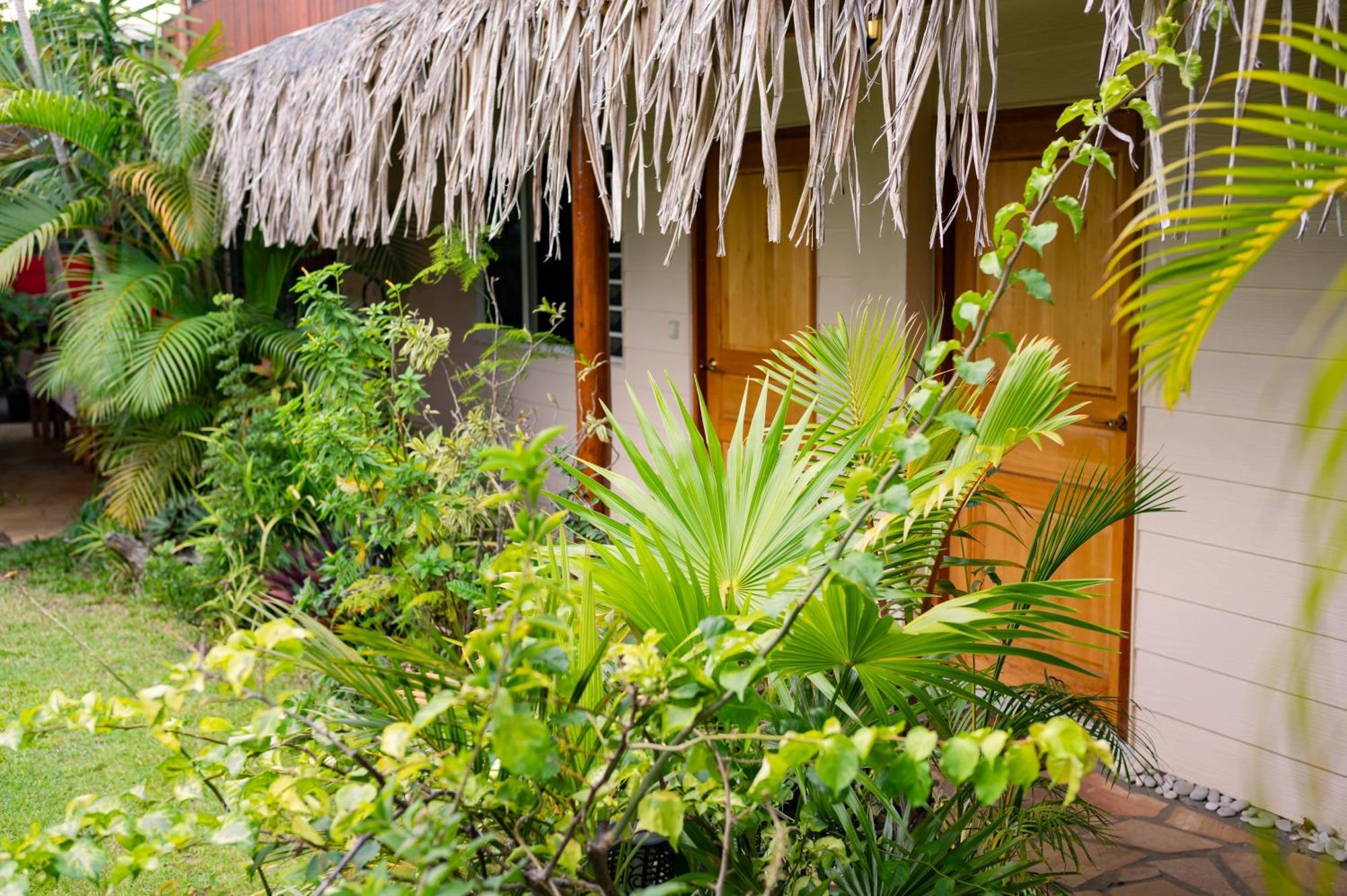 Manaeva Lodge فا المظهر الخارجي الصورة